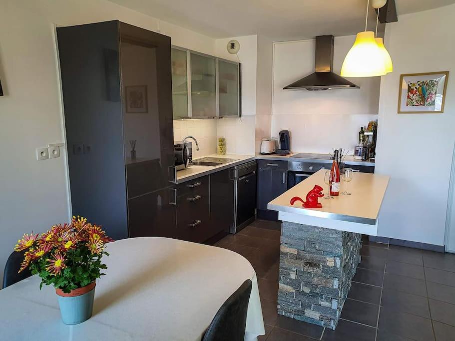 Le Mont Royal Apartment Ла Сиота Екстериор снимка